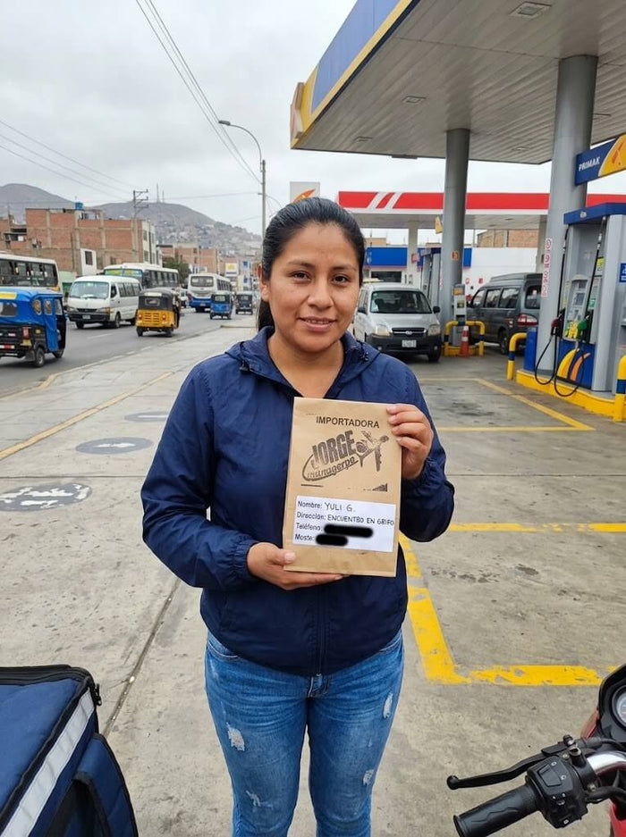 Yuli G.